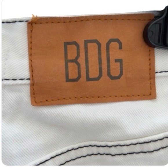 BDG Denim Shorts CutOff Distressed Urban Outfitters Pitched Waist High Rise 25 - Picture 5 of 5